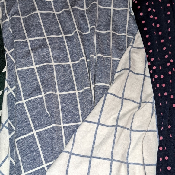 LuLaRoe tunic shirts all size small. Bundle of 4 shirts! - Picture 6 of 16